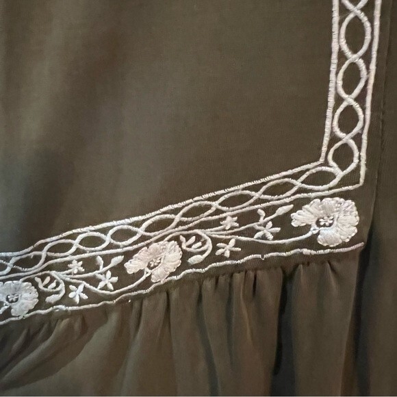 Altar’d State long sleeve army green dress size medium - Picture 4 of 5